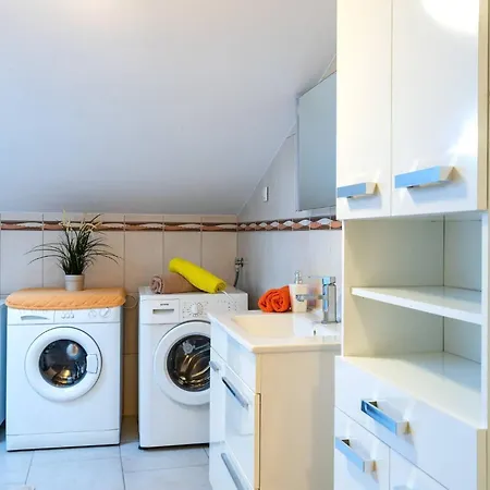Nada By Interhome