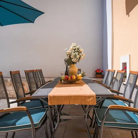 Prázdninový dům Nada By Interhome