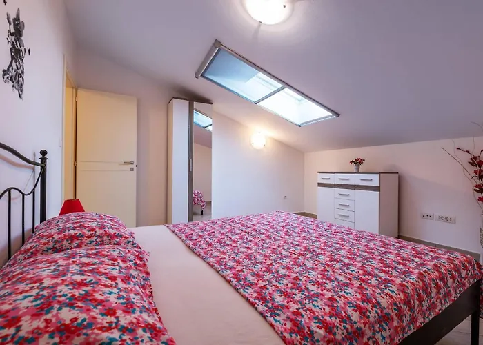 Nada By Interhome Casa vacanze