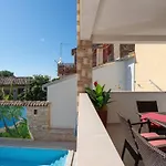 Nada By Interhome