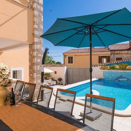 Nada By Interhome 沃德年