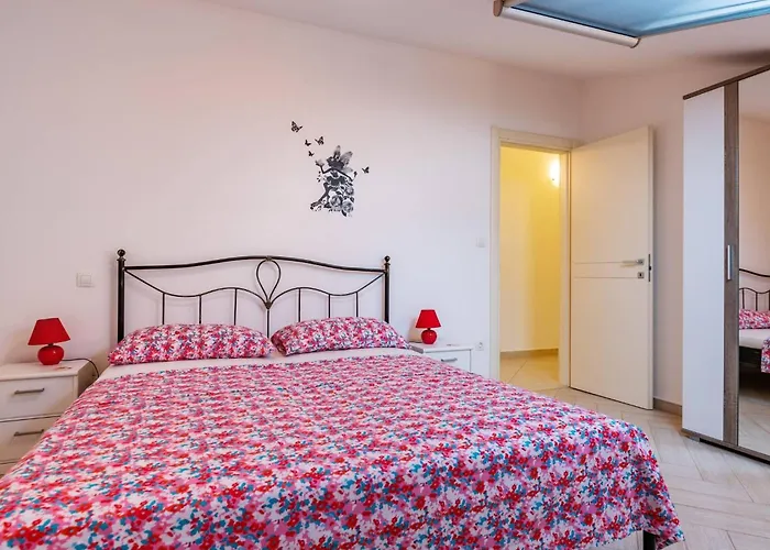 Nada By Interhome 度假居 沃德年