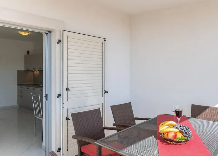 Nada By Interhome * 沃德年