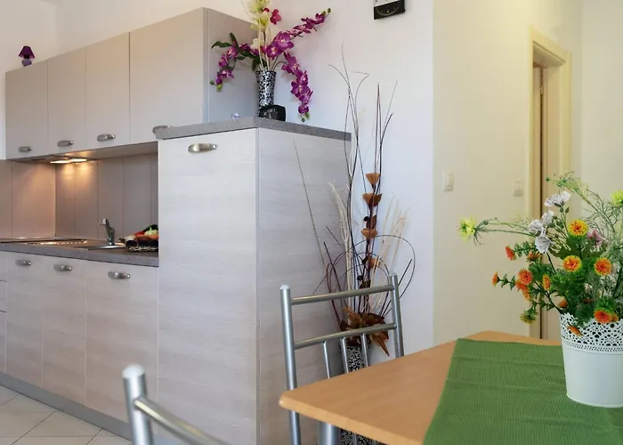 Nada By Interhome 度假居 沃德年